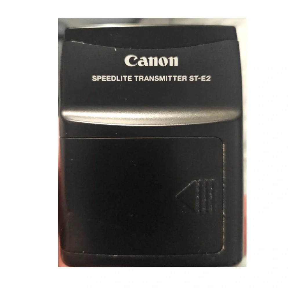 Canon‎ Speedlite Transmitter ST-E2 Black E-TTL Wireless Flash Control Pro Gear